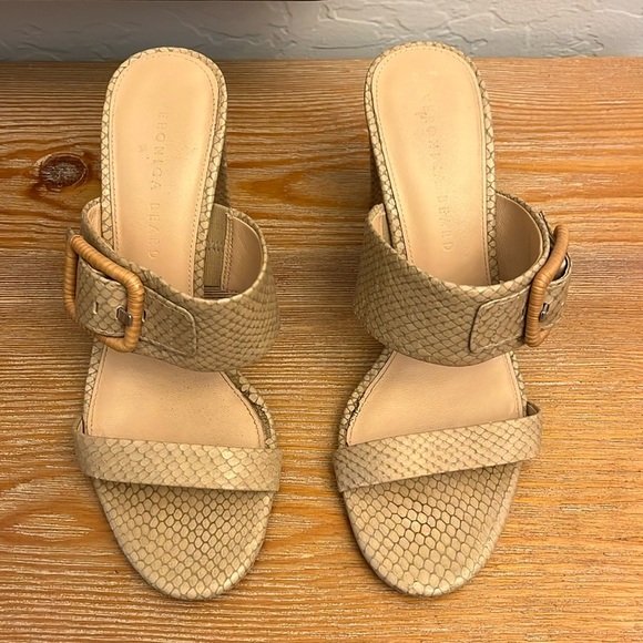 VERONICA BEARD Galoma Heeled Textured Leather Sandal - Coco - 8.5 - Picture 4 of 10